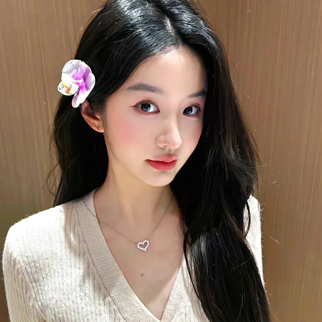 美女老板倒追我